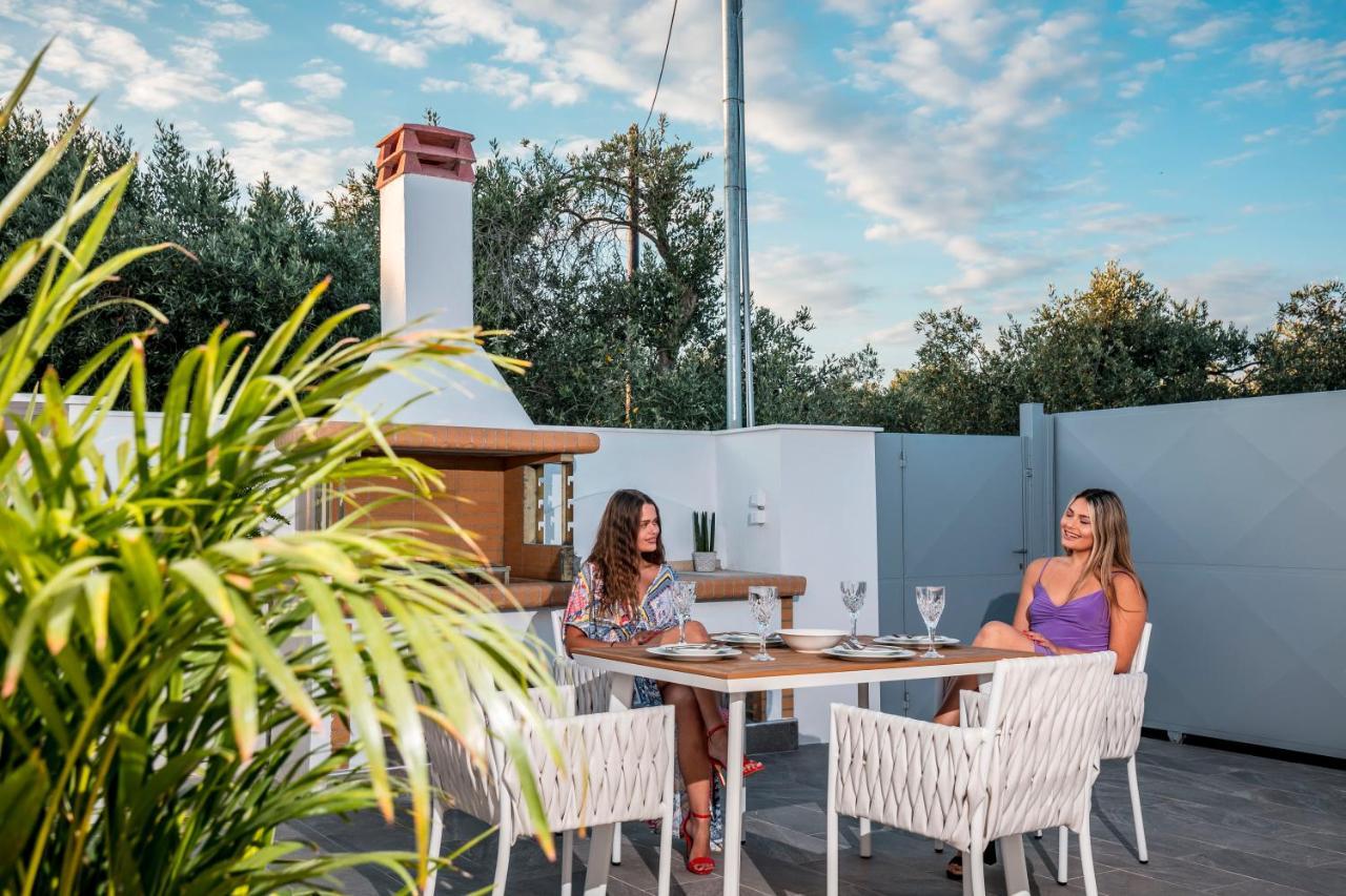 Jacuzzi Deluxe Villa Skala Sotiros Dış mekan fotoğraf